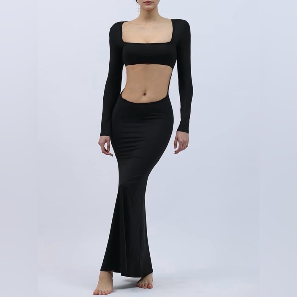 Long sleeve bodycon cutout/backless black dress (NOT maternity)